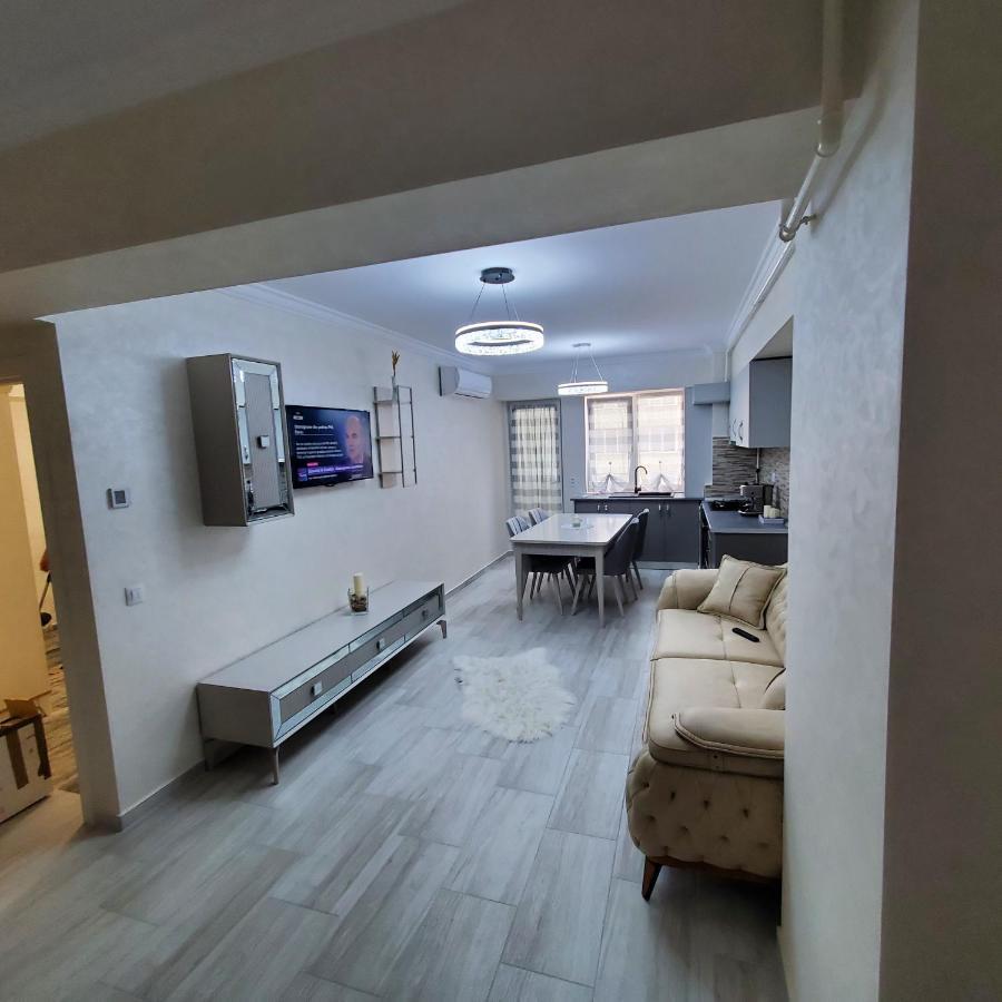 Luxury Apartament Bacovia 바커우 외부 사진