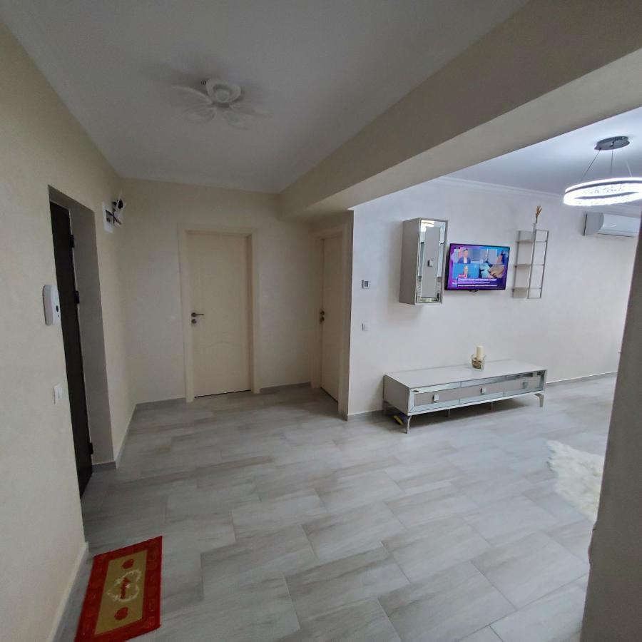 Luxury Apartament Bacovia 바커우 외부 사진